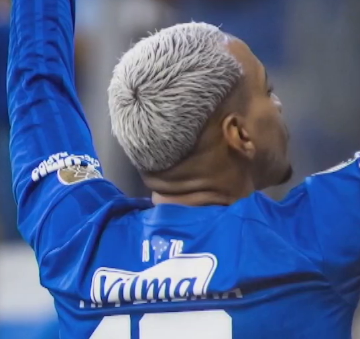 Cruzeiro goleia Barcelona e avança para as oitavas da Liberta